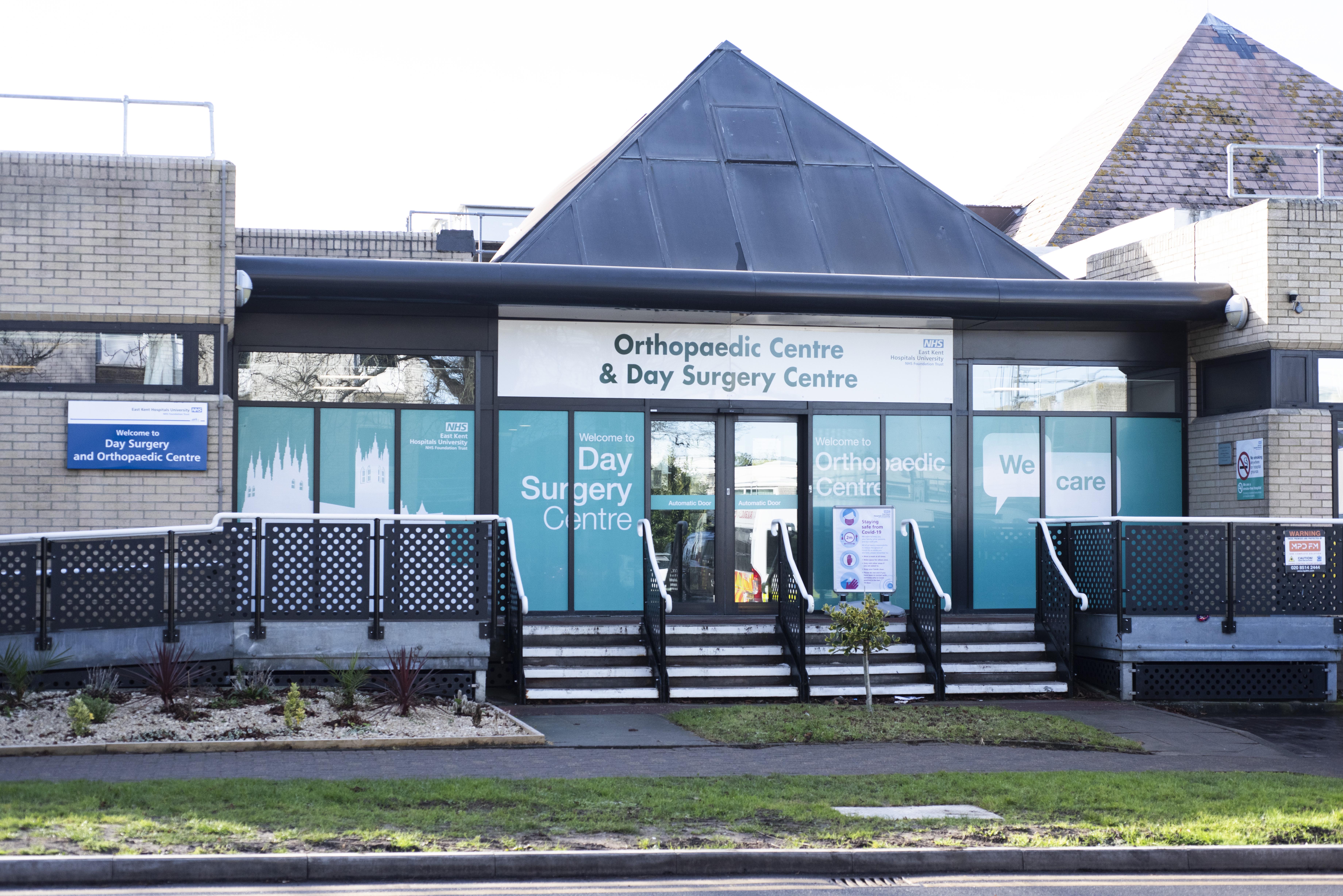 Photo showing entrance to the Orthopaedic Centre and Day Surgery Centre at Kent and Canterbury Hospital