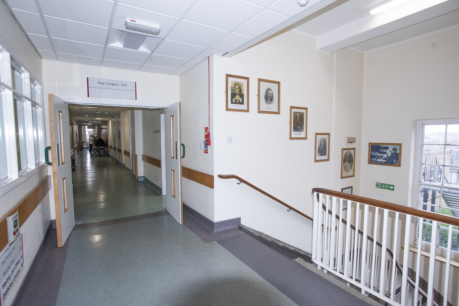 Photo of Day Surgery Unit entrance at QEQM