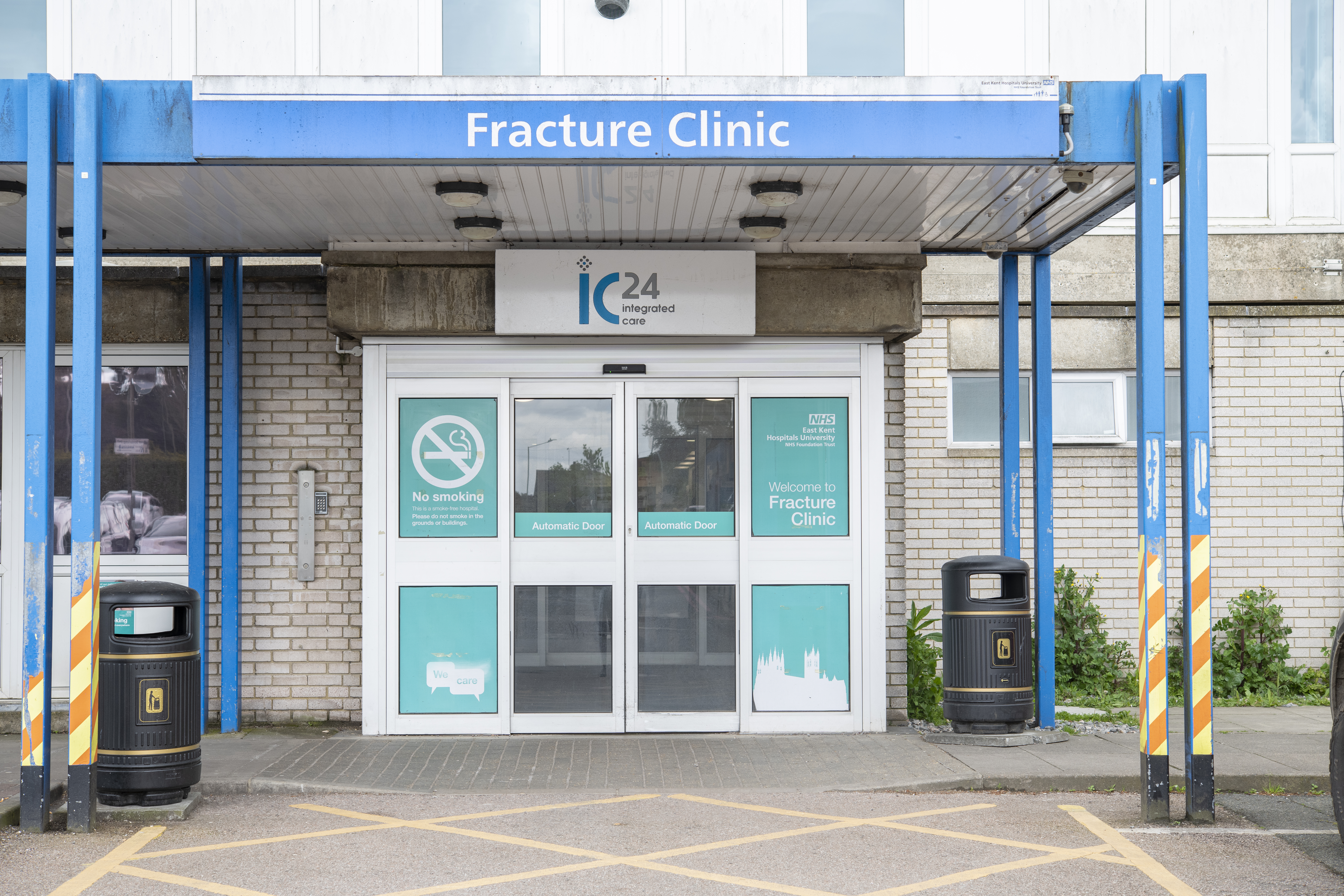 Photo showing Fracture Clinic entrance to Kent and Canterbury Hospital